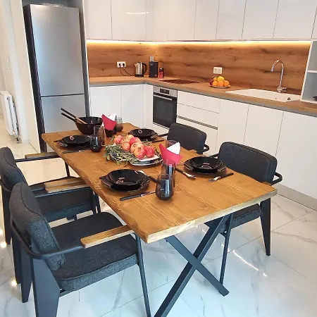 Boutique Apartment *